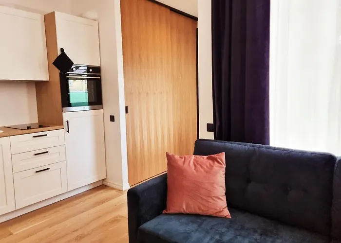 Supeluse 7-1 Guest By Annalie *